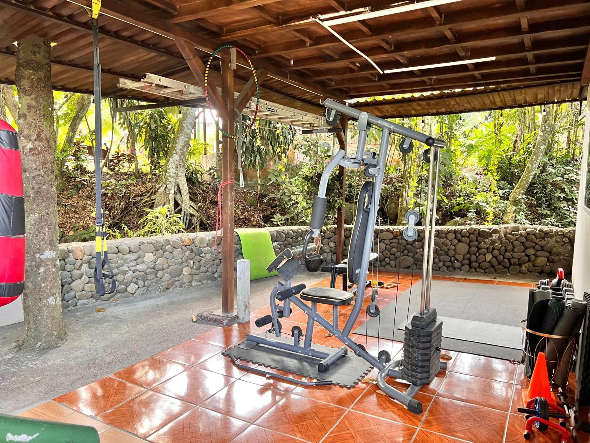 Rio Danta Hostel La Fortuna 外观 照片