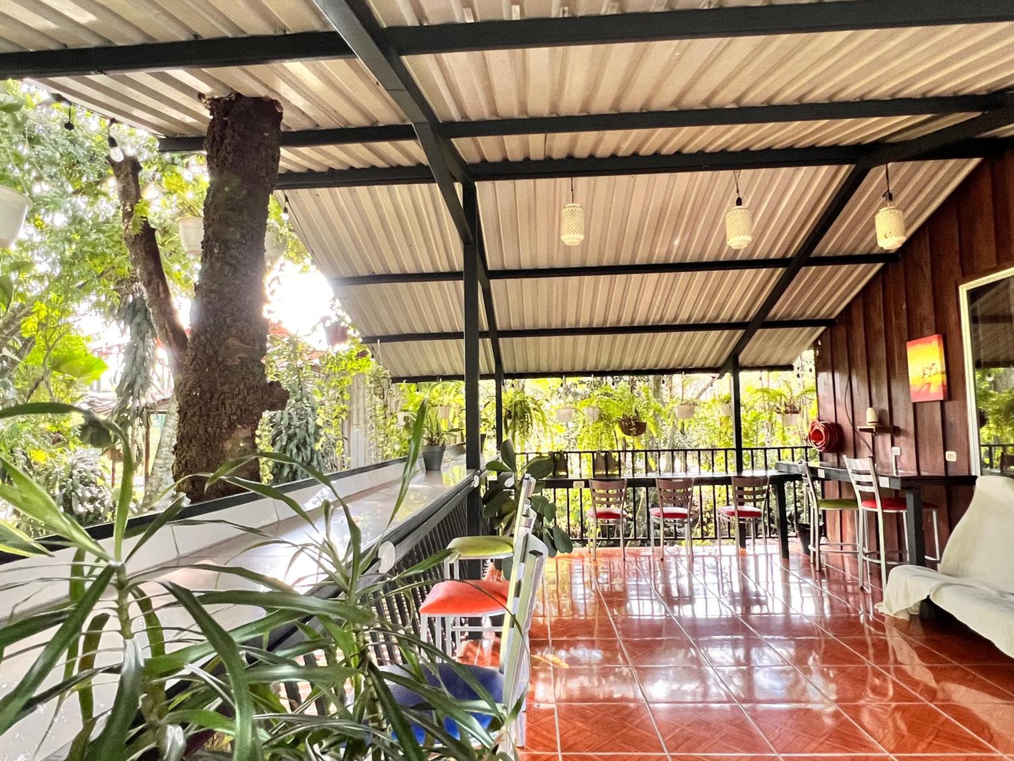 Rio Danta Hostel La Fortuna 外观 照片